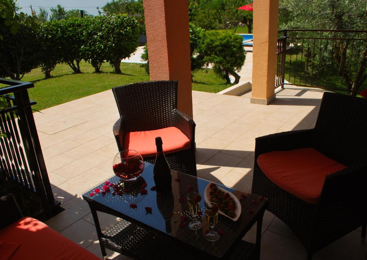 Villa Dorina Barban Exterior foto